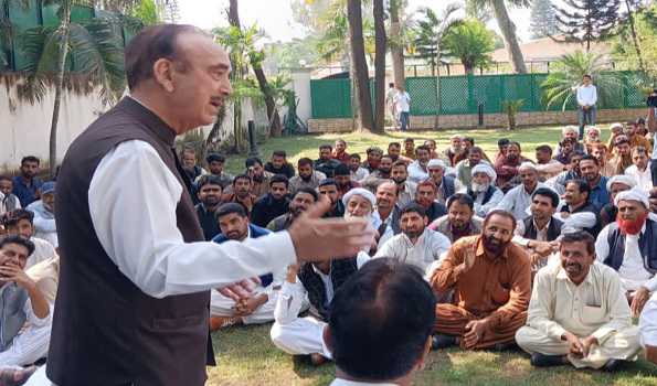 Ghulam Nabi Azad Vows to Reinstate Roshni Act Scheme in Jammu and Kashmir if DPA Comes to Power