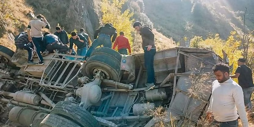 Bus Accident in Jammu and Kashmir Claims 39 Lives, Injures 17