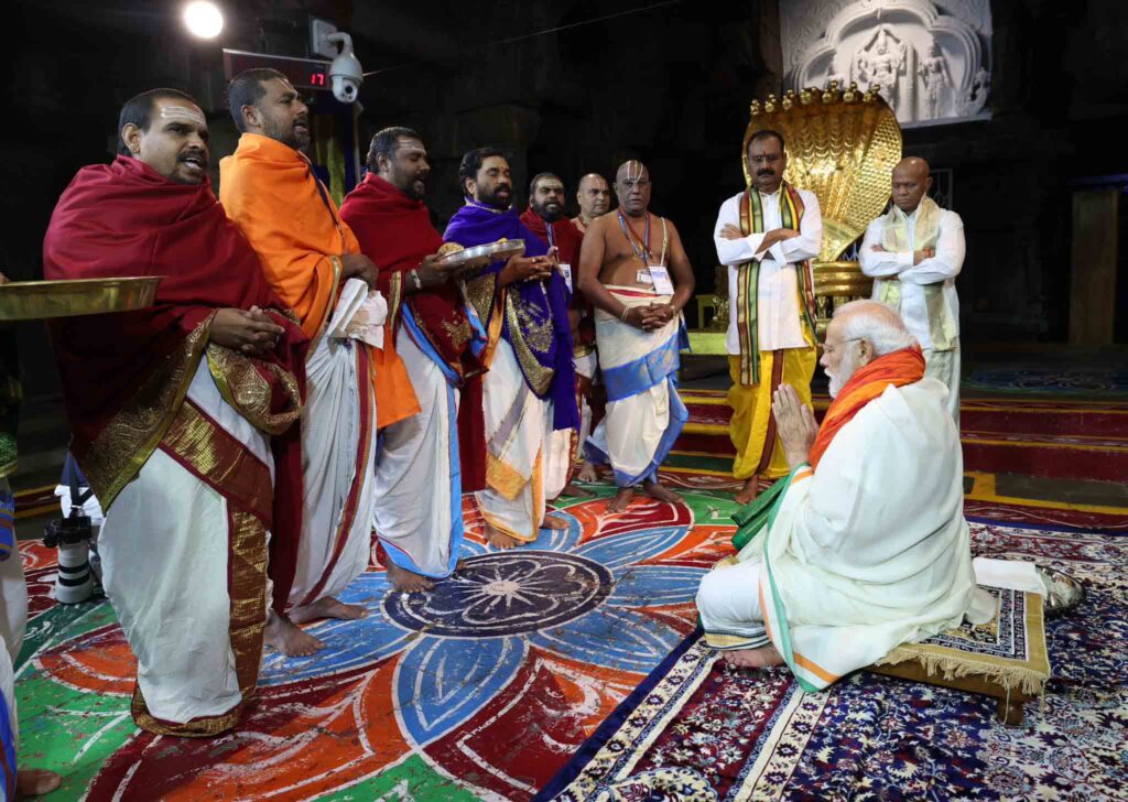 PM Modi Seeks Blessings at Tirumala Temple, Prays for Good Health and Prosperity of 140 Crore Indians3