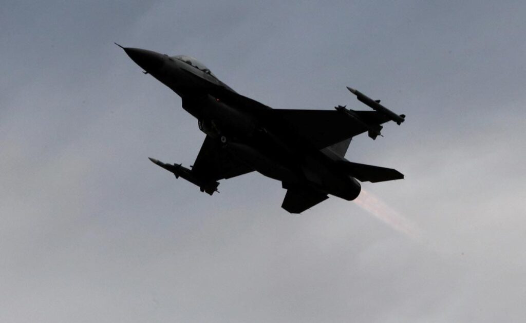 US F-16 Fighter Jet Crashes in South Korea During Training Exercise, No Casualties Reported