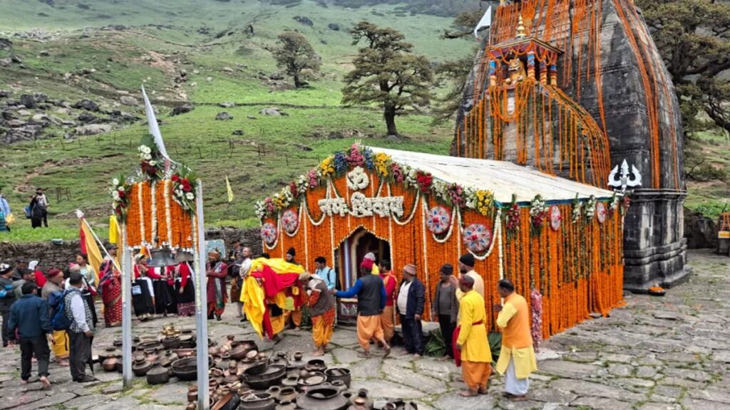 Madhyamaheshwar Mahadev Temple in Uttarakhand: A Sacred Panch Kedar Shrine Where Heaven is Experienced on Earth