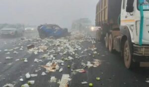 Two Dead in Massive Vehicle Pile-Up on Delhi–Mumbai Highway Amid Dense Fog