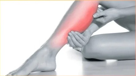 Nighttime Leg Cramps: Causes, Instant Relief Tips, and When to See a Doctor