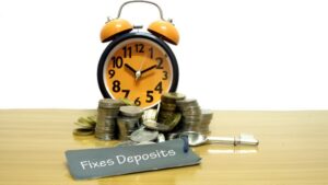 444-Day FD Schemes Compared: SBI vs Indian Bank – Which Offers Better Returns?